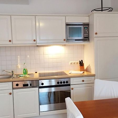 Ferienwohnung Binzer Strandgut Im Haus Jahreszeiten บินซ์ ภายนอก รูปภาพ