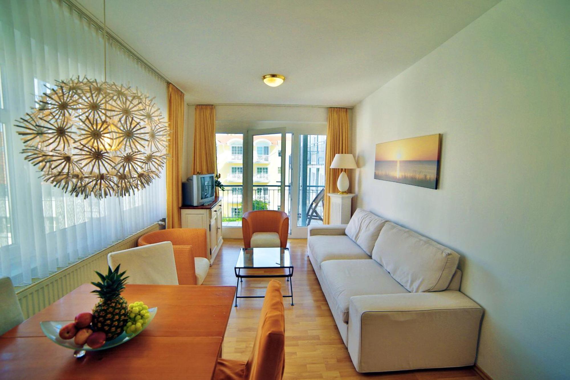 Ferienwohnung Binzer Strandgut Im Haus Jahreszeiten บินซ์ ภายนอก รูปภาพ
