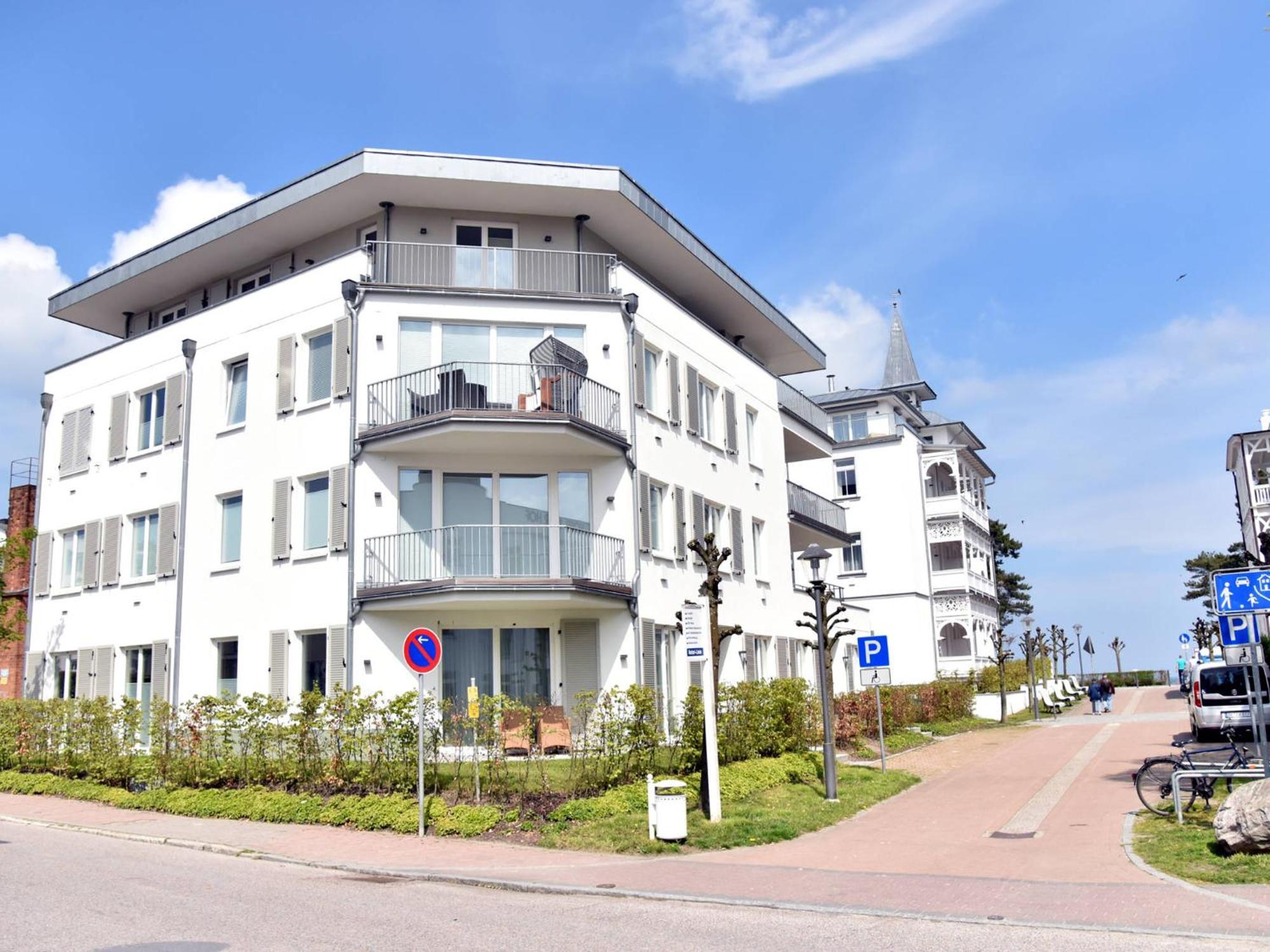 Ferienwohnung Binzer Strandgut Im Haus Jahreszeiten บินซ์ ภายนอก รูปภาพ